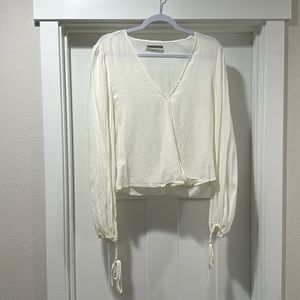 Urban Outfitters long baloon sleeve top